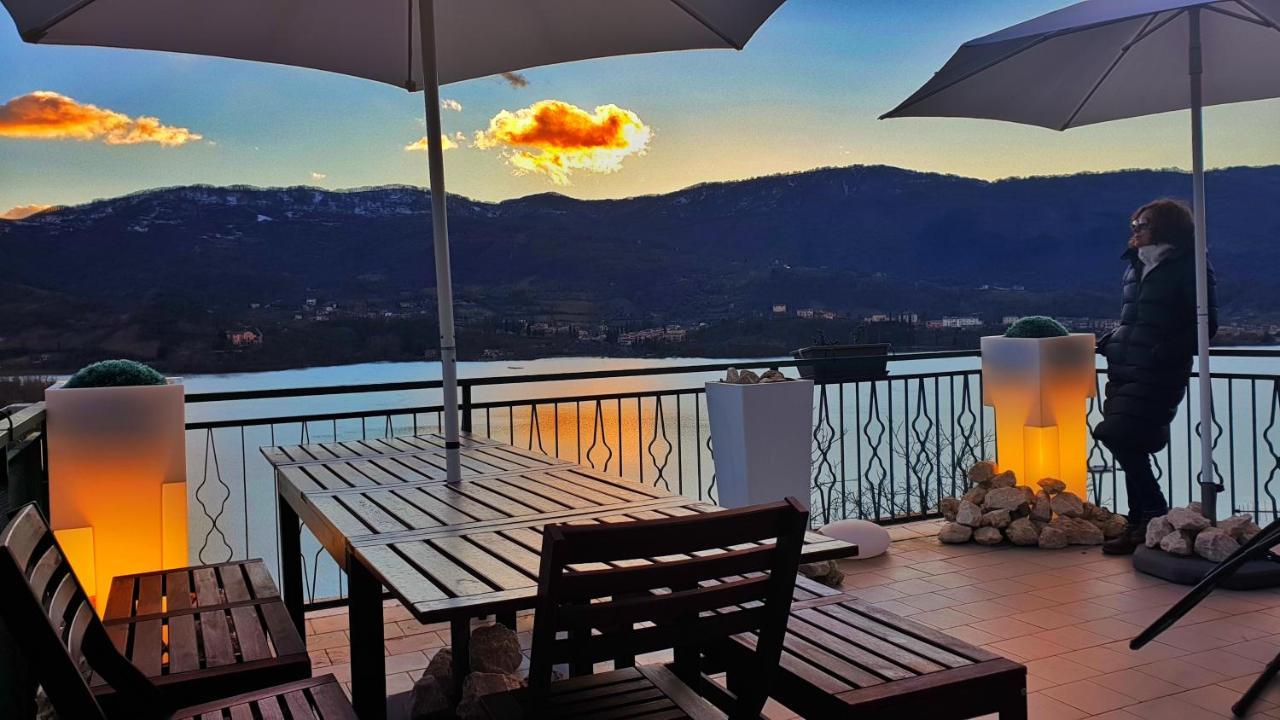 La Terrazza Sul Lago Turano Castel di Tora Exterior foto